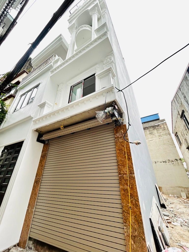 Bán nhà Thuý Lĩnh - diện tích 36.8m2 5 tầng - Thang máy - giá 7,6 tỷ