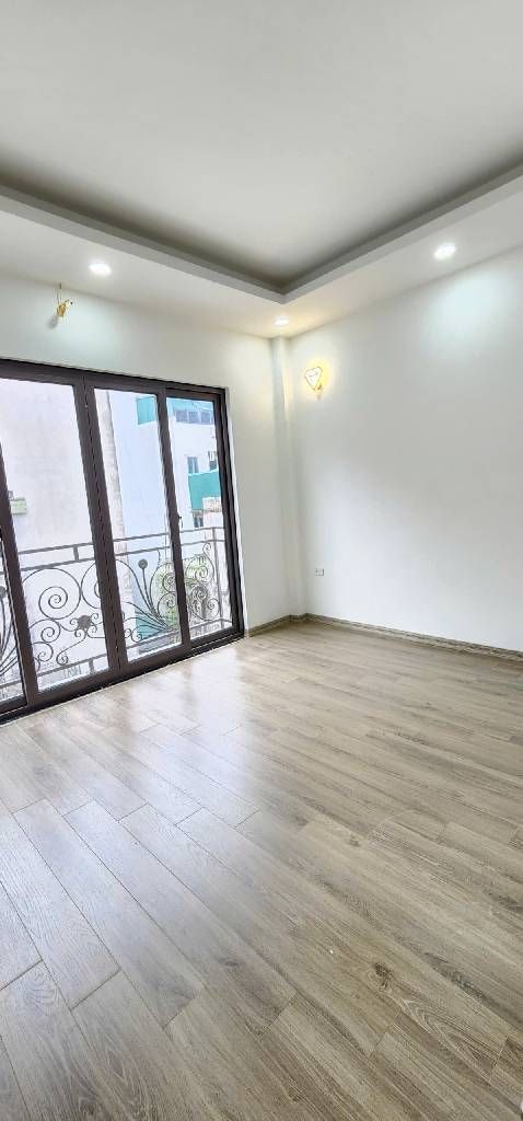 Bán nhà Ngõ Trại Cá - diện tích 51.7m2 5 tầng - Thang máy - giá 11,85 tỷ