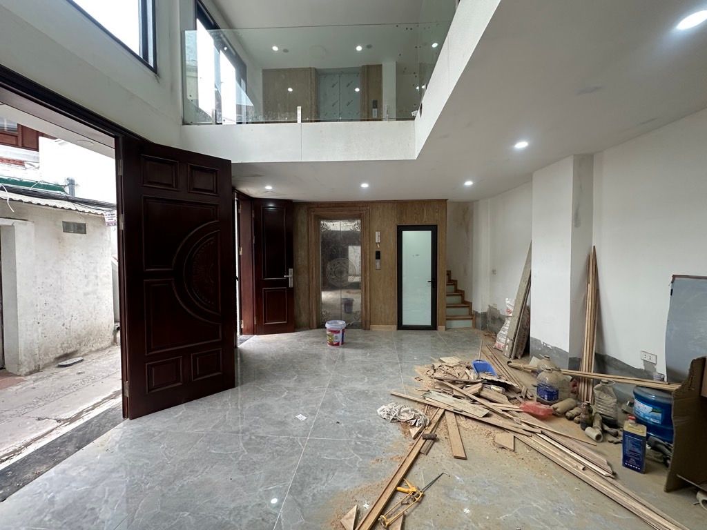 Bán nhà Khuyến Lương - diện tích 40m2 6 tầng - ô tô lùi cửa - giá 9,5 tỷ