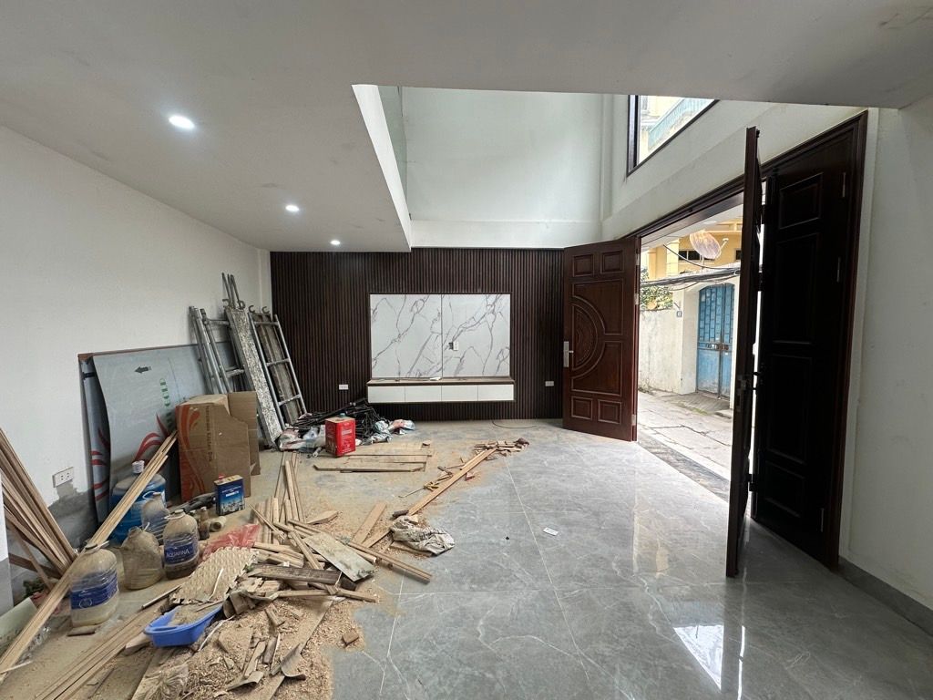 Bán nhà Khuyến Lương - diện tích 40m2 6 tầng - ô tô lùi cửa - giá 9,5 tỷ