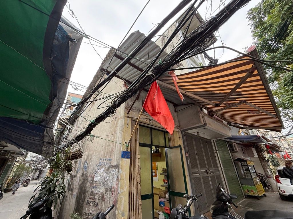 Bán nhà Nguyễn An Ninh - diện tích 21m2 2 tầng - Lô góc, ô tô - giá 3,2 tỷ