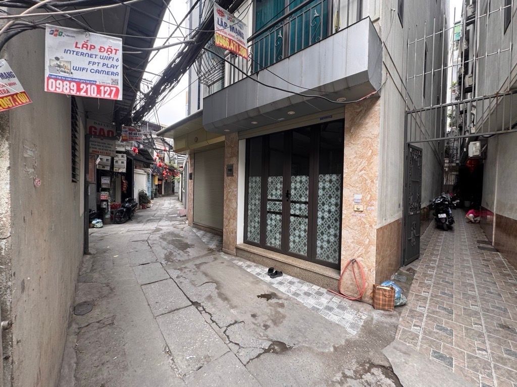 Bán nhà Hoàng Mai - diện tích 30m2 5 tầng - Nhà đẹp hiếm có - giá 8 tỷ