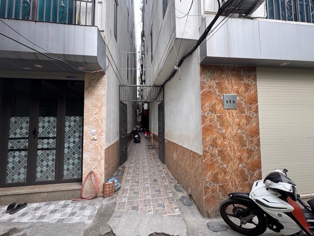 Bán nhà Hoàng Mai - diện tích 30m2 5 tầng - Nhà đẹp hiếm có - giá 8 tỷ