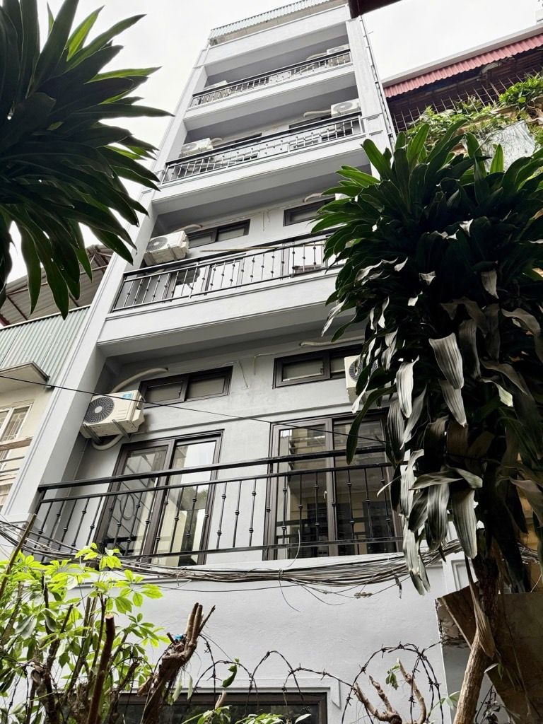 Bán nhà Minh Khai - diện tích 52m2 6 tầng - Thang máy - giá 12,9 tỷ