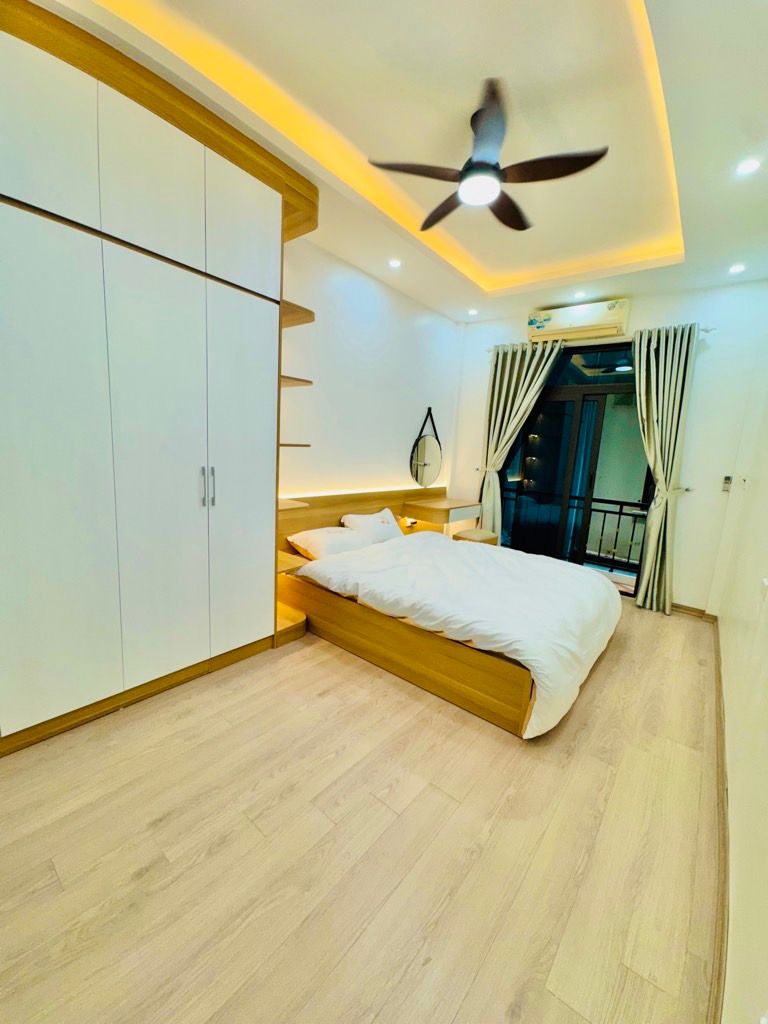 Bán nhà Giáp Nhị - diện tích 27m2 4 tầng - ô tô tránh - giá 4,6 tỷ