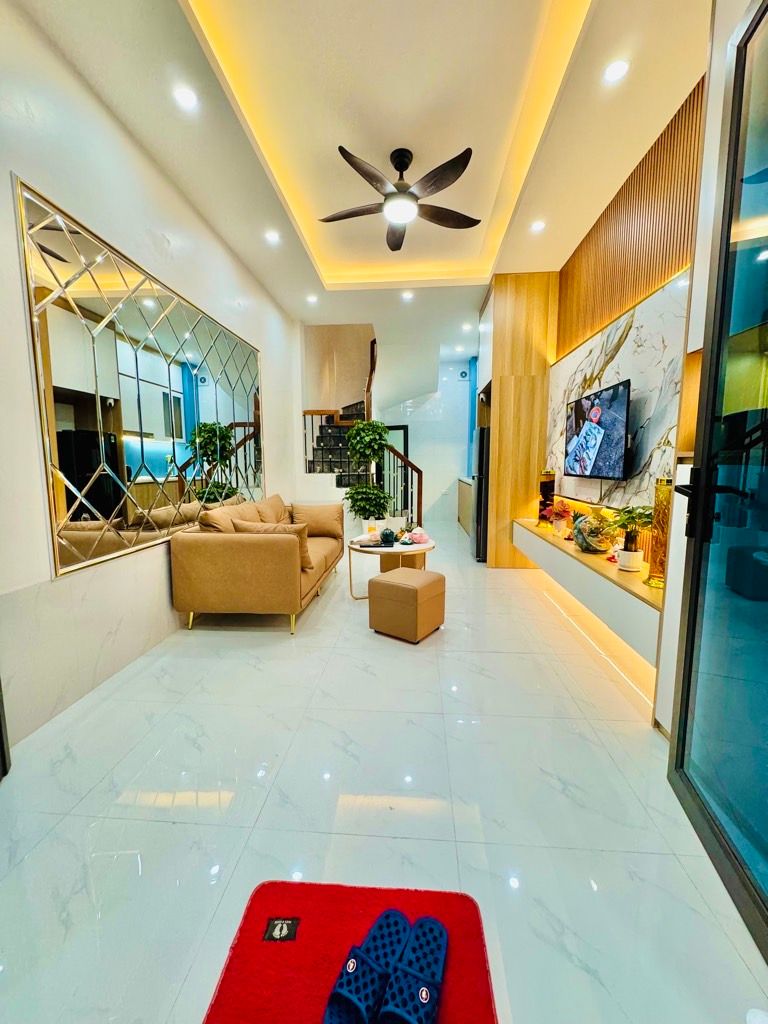 Bán nhà Giáp Nhị - diện tích 27m2 4 tầng - ô tô tránh - giá 4,6 tỷ