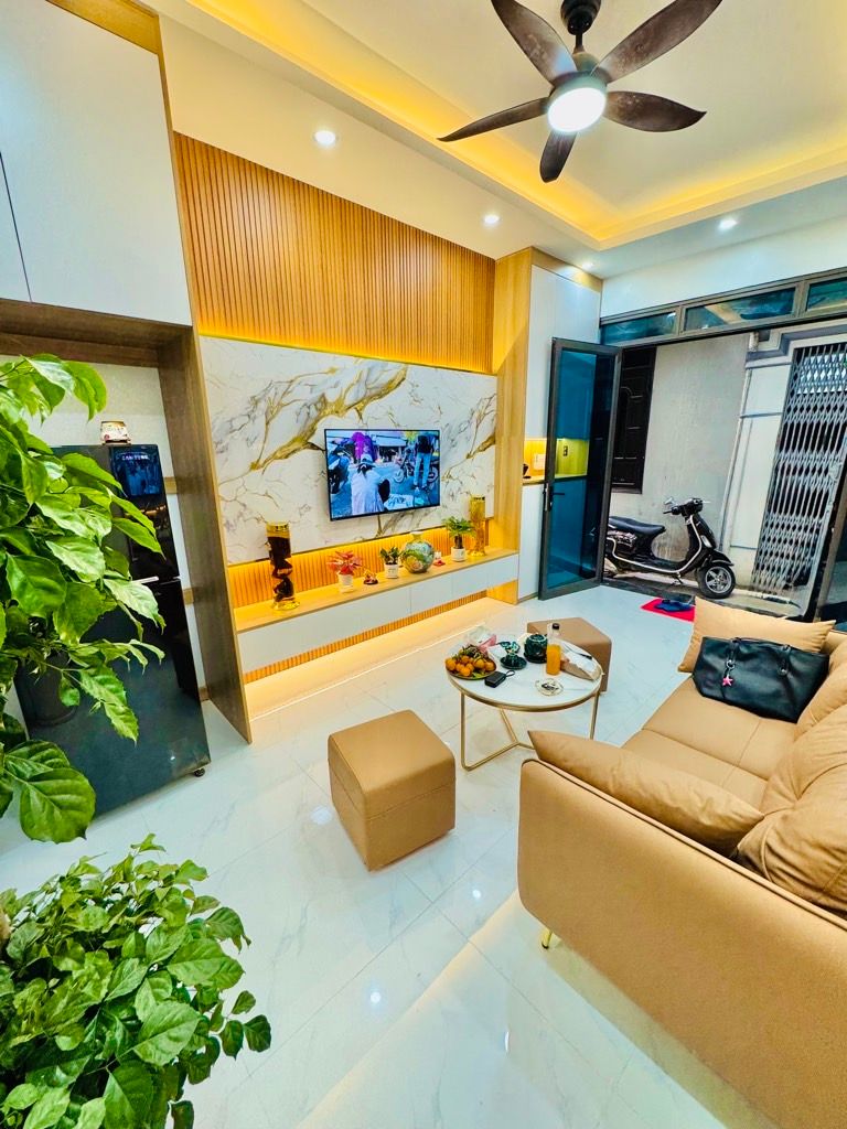 Bán nhà Giáp Nhị - diện tích 27m2 4 tầng - ô tô tránh - giá 4,6 tỷ