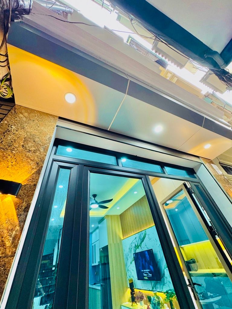 Bán nhà Giáp Nhị - diện tích 27m2 4 tầng - ô tô tránh - giá 4,6 tỷ