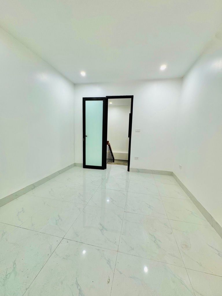 Bán nhà Giáp Nhị - diện tích 27m2 4 tầng - ô tô tránh - giá 4,6 tỷ