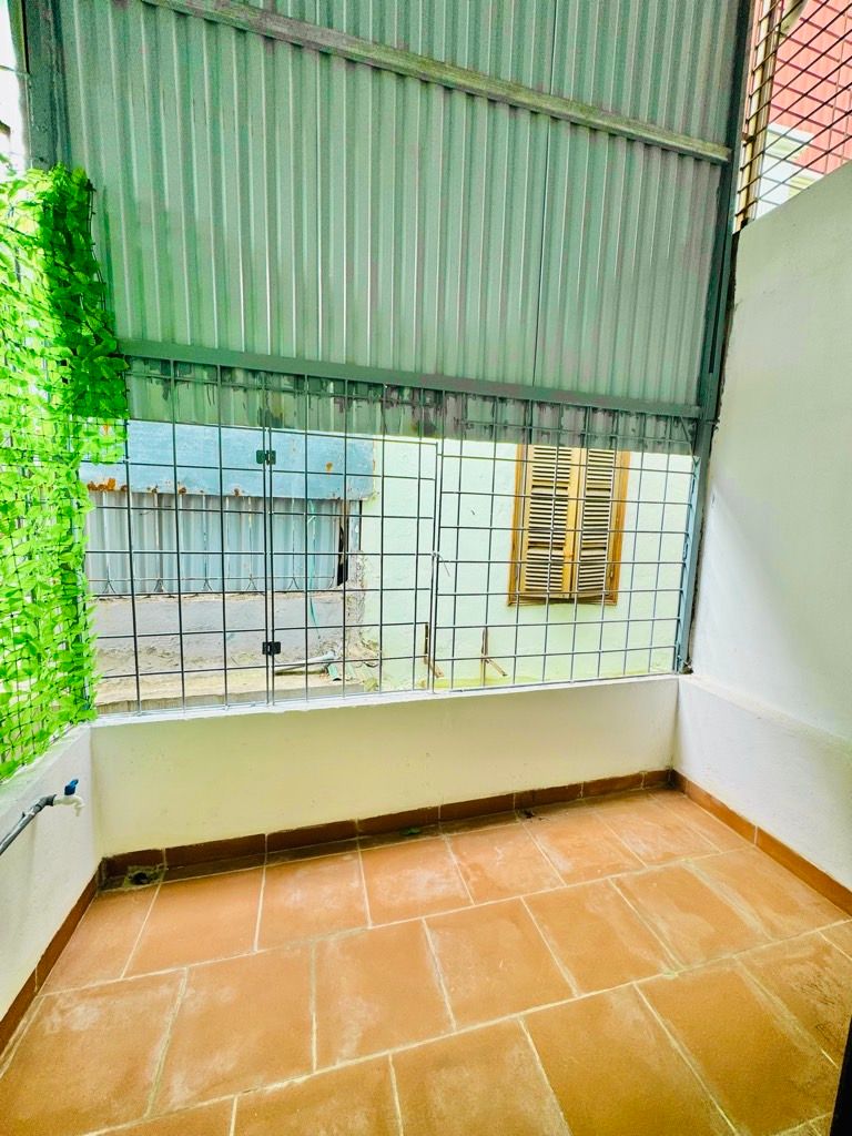 Bán nhà Giáp Nhị - diện tích 27m2 4 tầng - ô tô tránh - giá 4,6 tỷ