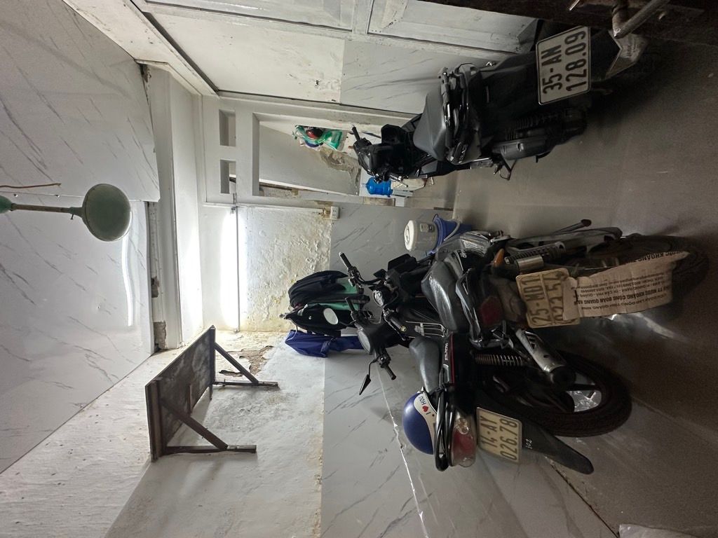 Bán nhà Phố Vọng - diện tích 35m2 3 tầng - nhà cũ cho thuê - giá 6,5 tỷ