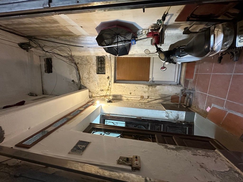 Bán nhà Phố Vọng - diện tích 35m2 3 tầng - nhà cũ cho thuê - giá 6,5 tỷ