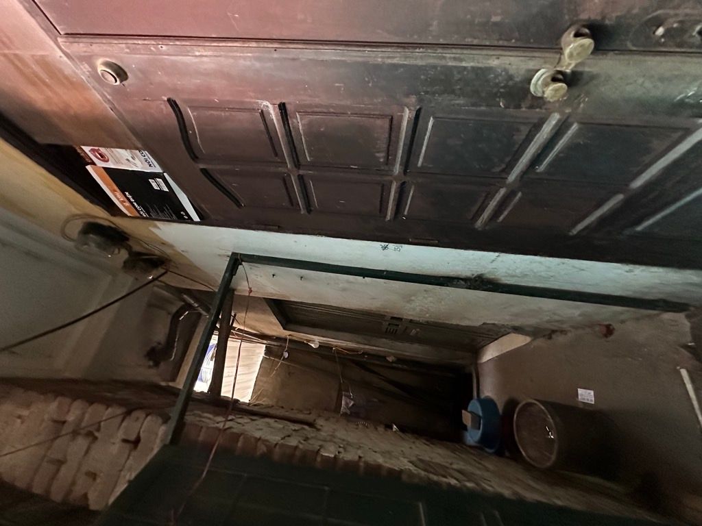 Bán nhà Võ Thị Sáu - diện tích 23m2 3 tầng - Nhà cũ cho sinh viên thuê - giá 3,5 tỷ