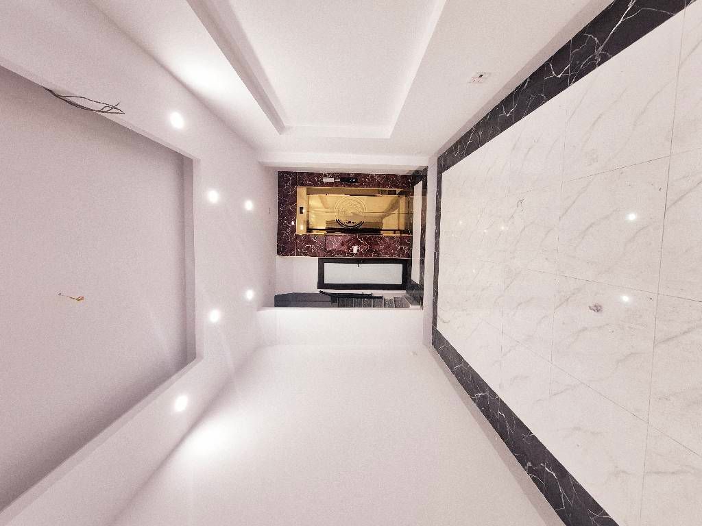 Bán nhà Thúy Lĩnh - diện tích 30m2 6 tầng - Nhà mới, thang máy, ô tô tải vào tận cổng - giá 7,25 tỷ