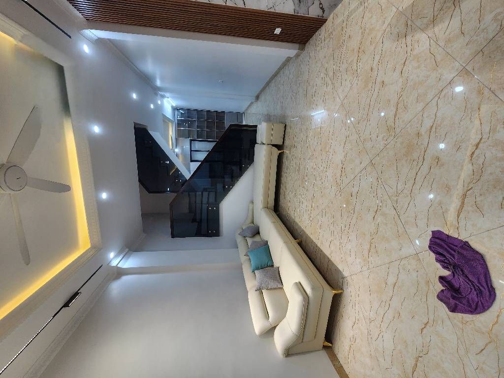 Bán nhà Ngũ Nhạc - diện tích 44m2 5 tầng - mặt ngõ thông ô tô - giá 12,5 tỷ