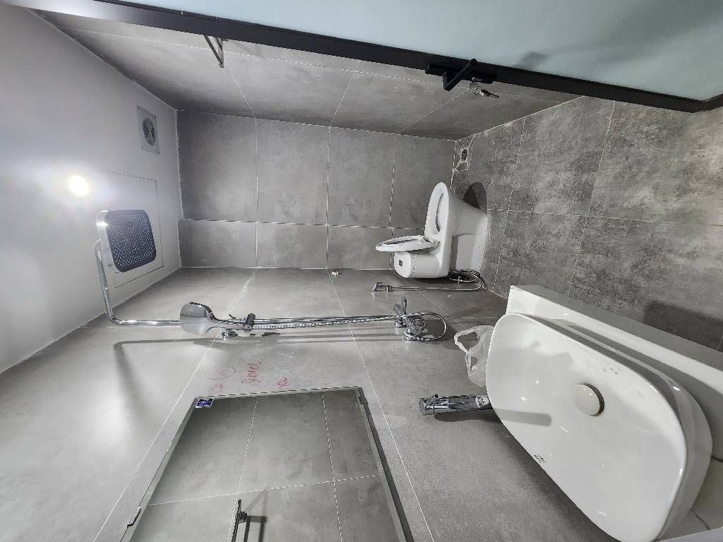 Bán nhà Ngũ Nhạc - diện tích 44m2 5 tầng - mặt ngõ thông ô tô - giá 12,5 tỷ