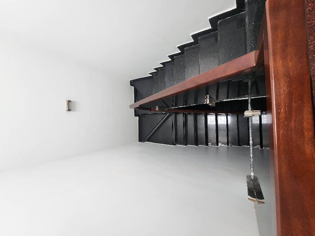 Bán nhà Ngũ Nhạc - diện tích 44m2 5 tầng - mặt ngõ thông ô tô - giá 12,5 tỷ