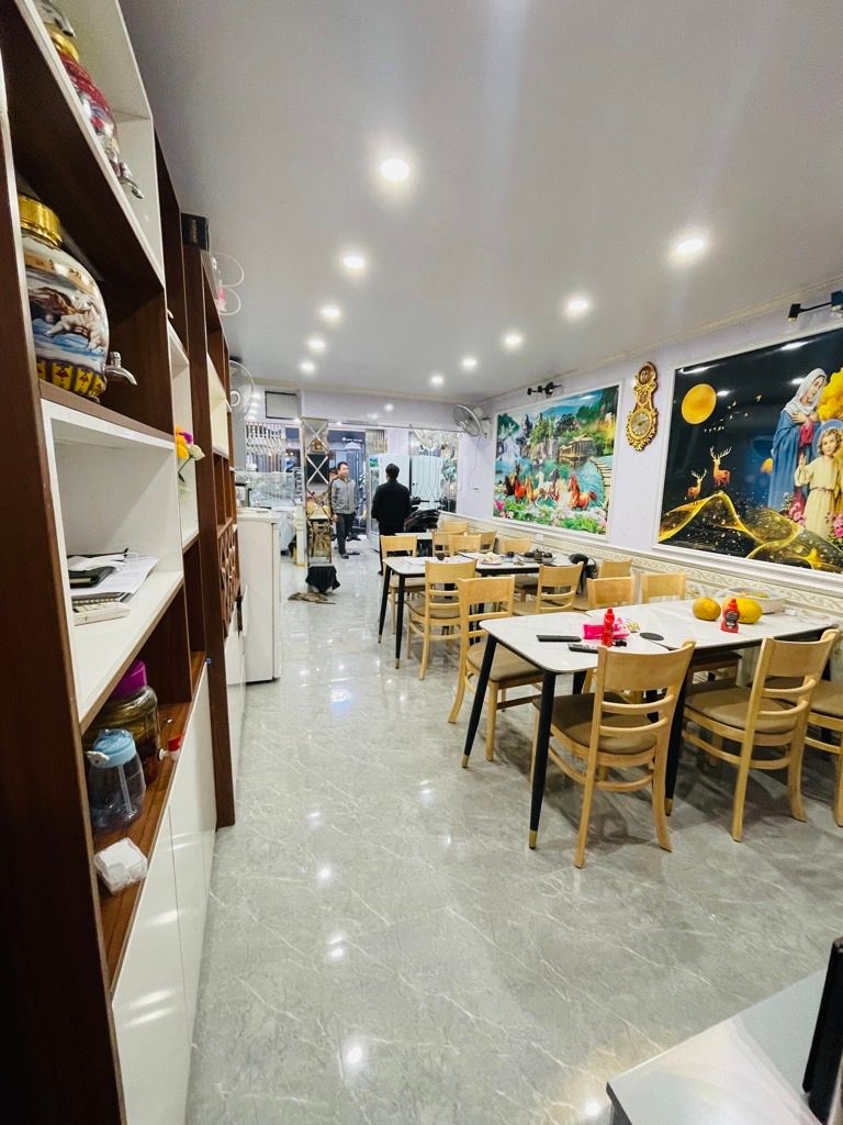 Bán nhà Tây Sơn - diện tích 30.7m2 1 tầng - Mặt ô tô tránh - giá 6,3 tỷ