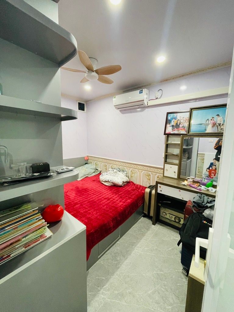 Bán nhà Tây Sơn - diện tích 30.7m2 1 tầng - Mặt ô tô tránh - giá 6,3 tỷ