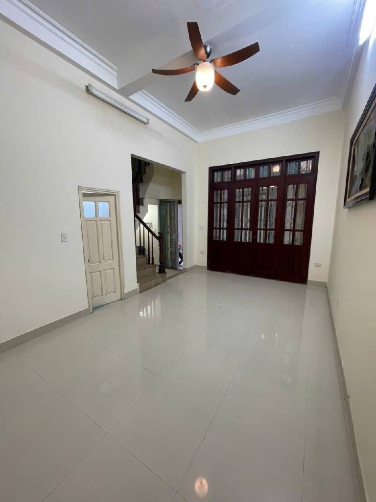 Bán nhà Dương Văn Bé - diện tích 55m2 4 tầng - Ô TÔ 50M - giá 12 tỷ