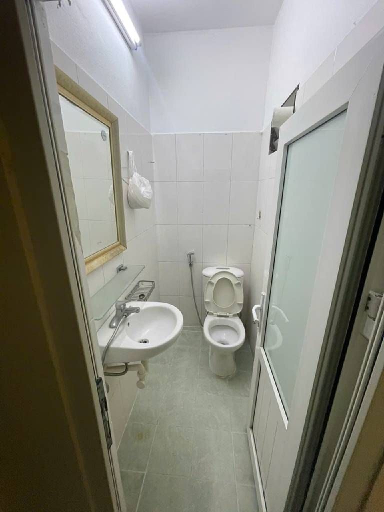 Bán nhà Dương Văn Bé - diện tích 55m2 4 tầng - Ô TÔ 50M - giá 12 tỷ