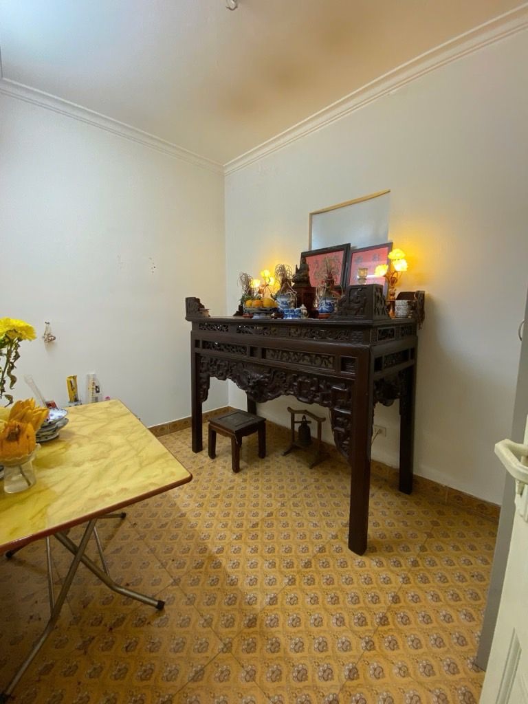 Bán nhà Hưng Phúc - diện tích 70m2 4 tầng - Nhà mặt phố giá trong ngõ, 2 thoáng trước sau, tương lai x2 giá trị đầu tư - giá 13,8 tỷ