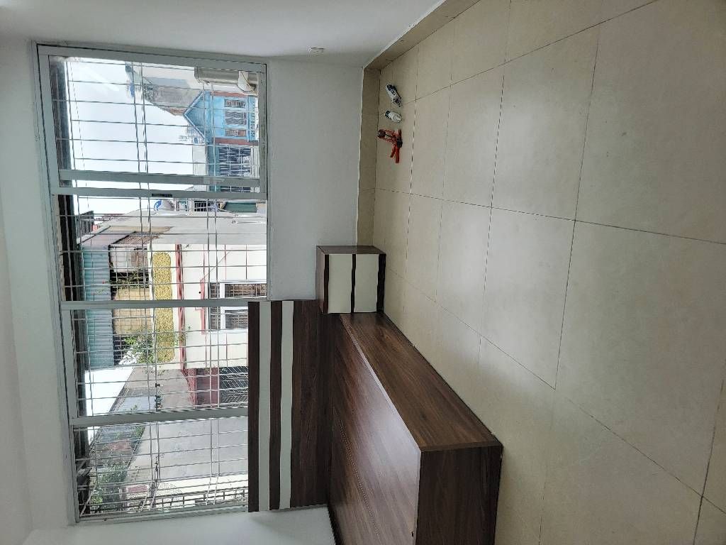 Bán nhà Hoàng Đạo Thành - diện tích 65m2 5 tầng - Ô Tô TRÁNH - giá 3,8 tỷ