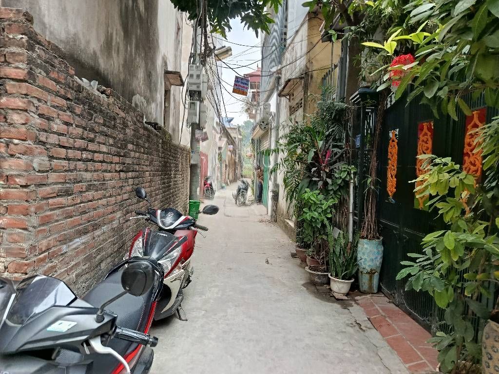 Bán nhà Nguyễn Khoái - diện tích 40,7m2 5 tầng - mặt ngách thoáng sáng - giá 6,9 tỷ