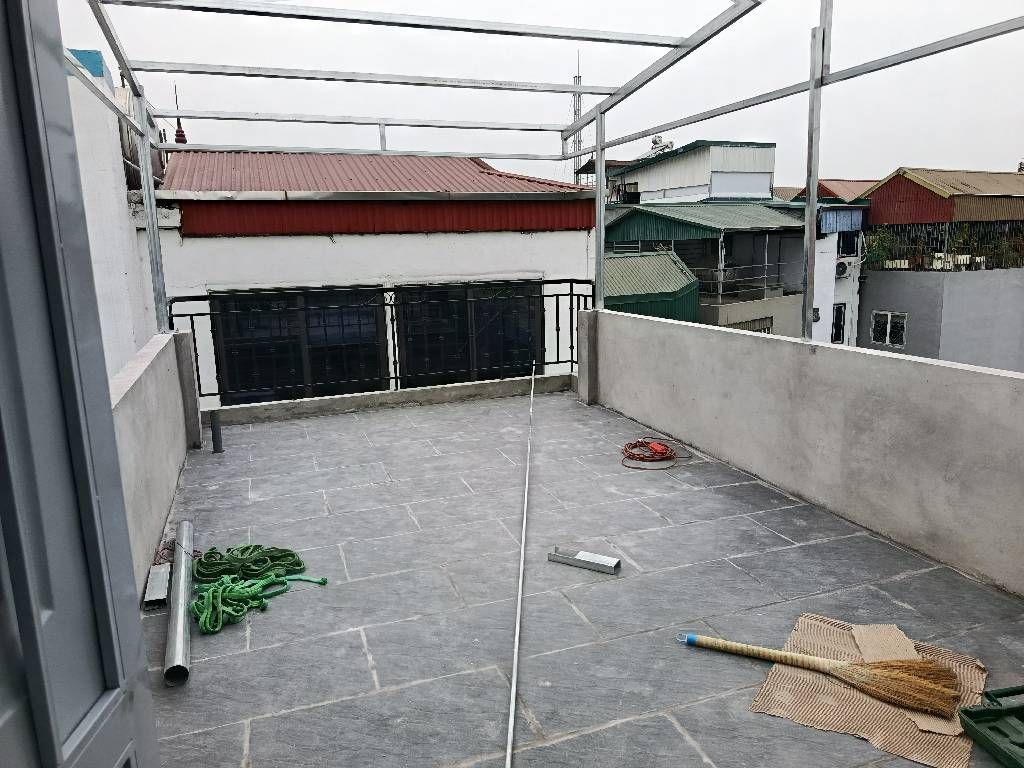 Bán nhà Nguyễn Khoái - diện tích 40,7m2 5 tầng - mặt ngách thoáng sáng - giá 6,9 tỷ