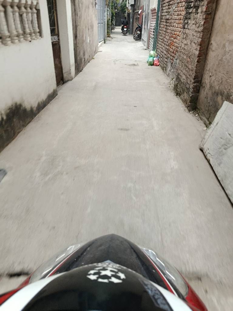 Bán nhà Nguyễn Khoái - diện tích 40,7m2 5 tầng - mặt ngách thoáng sáng - giá 6,9 tỷ