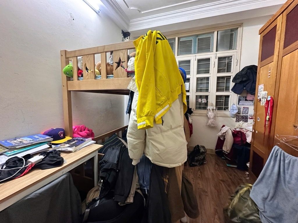 Bán nhà Nguyễn Phúc Lai - diện tích 17,8m2 5 tầng - Ô tô tránh - giá 7,9 tỷ