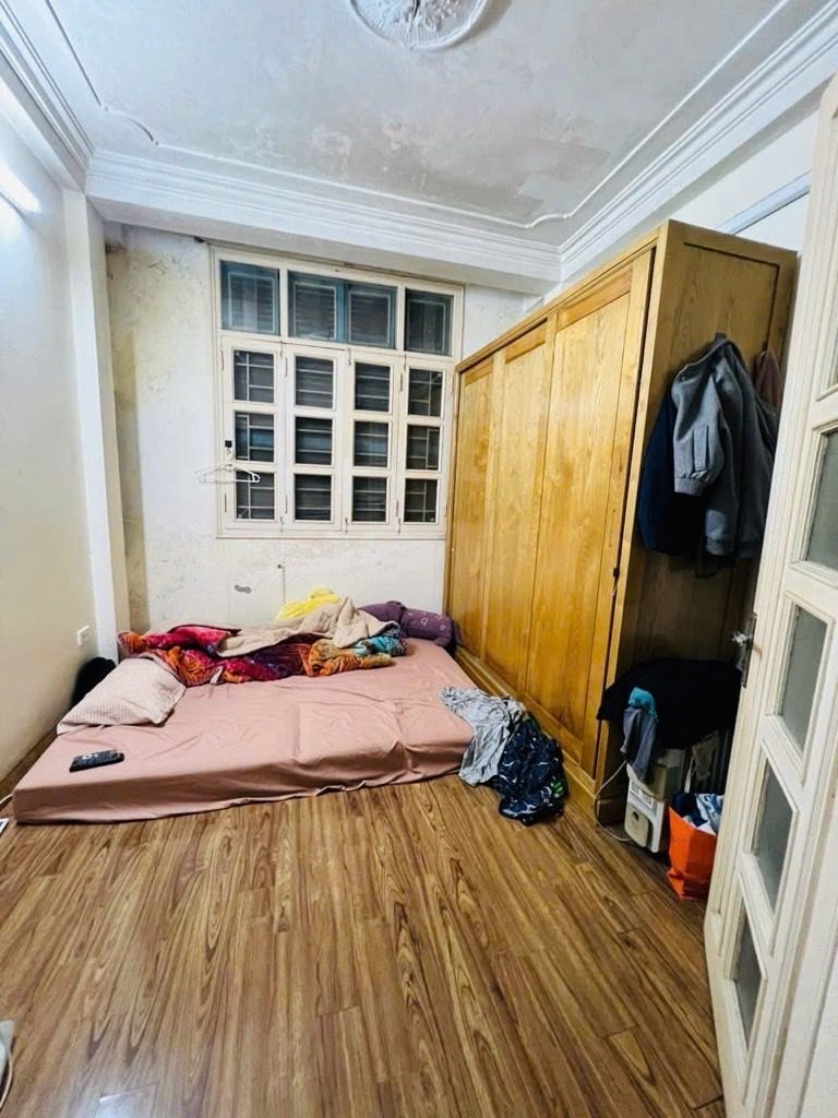 Bán nhà Nguyễn Phúc Lai - diện tích 17,8m2 5 tầng - Ô tô tránh - giá 7,9 tỷ