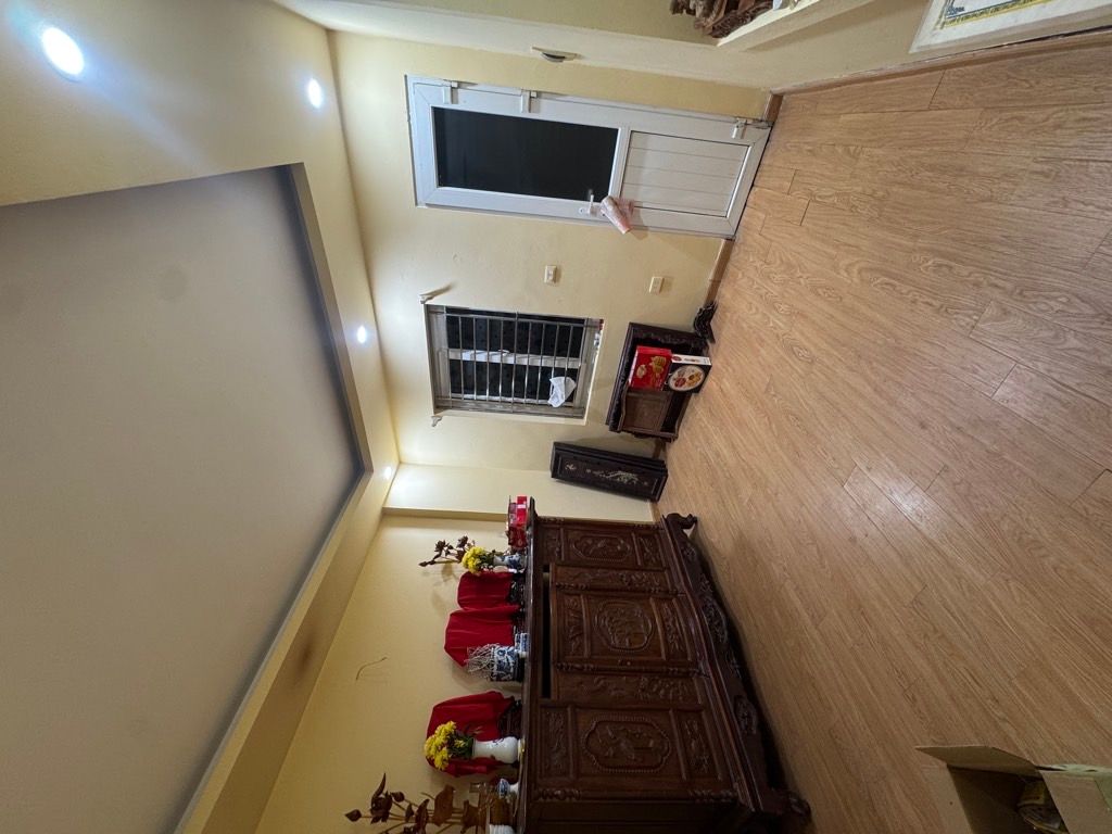 Bán nhà Ngõ Chợ Khâm Thiên - diện tích 38m2 4 tầng - Thang máy - giá 8,4 tỷ