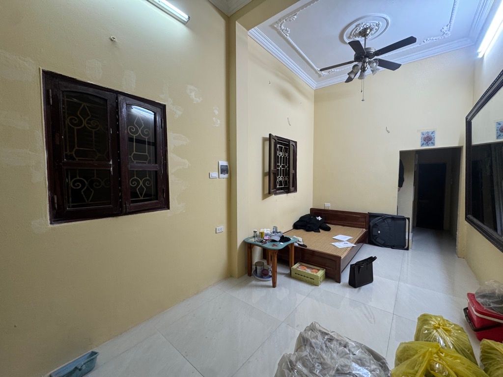 Bán nhà Ngõ Chợ Khâm Thiên - diện tích 38m2 4 tầng - Thang máy - giá 8,4 tỷ