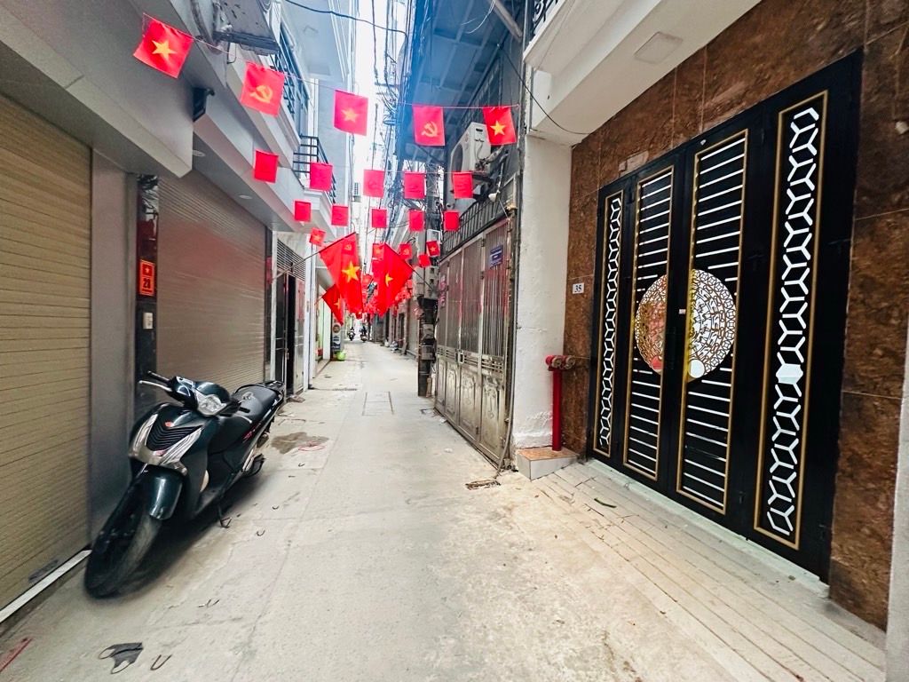 Bán nhà Vũ Tông Phan - diện tích 62m2 6 tầng - Ô TÔ QUA NHÀ - giá 16,28 tỷ