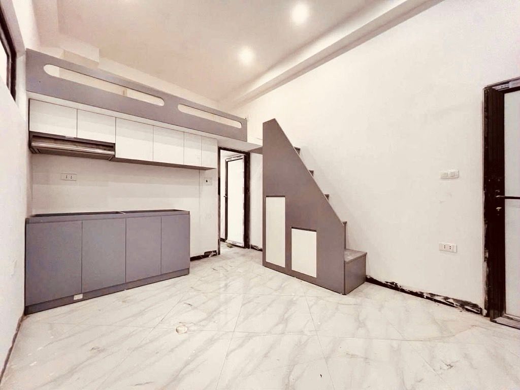 Bán nhà Vũ Tông Phan - diện tích 62m2 6 tầng - Ô TÔ QUA NHÀ - giá 16,28 tỷ