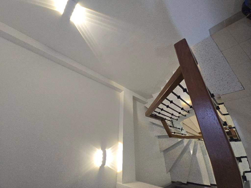 Bán nhà Dương Văn Bé - diện tích 45.6m2 6 tầng - Ô TÔ ĐỖ CỬA - giá 16 tỷ