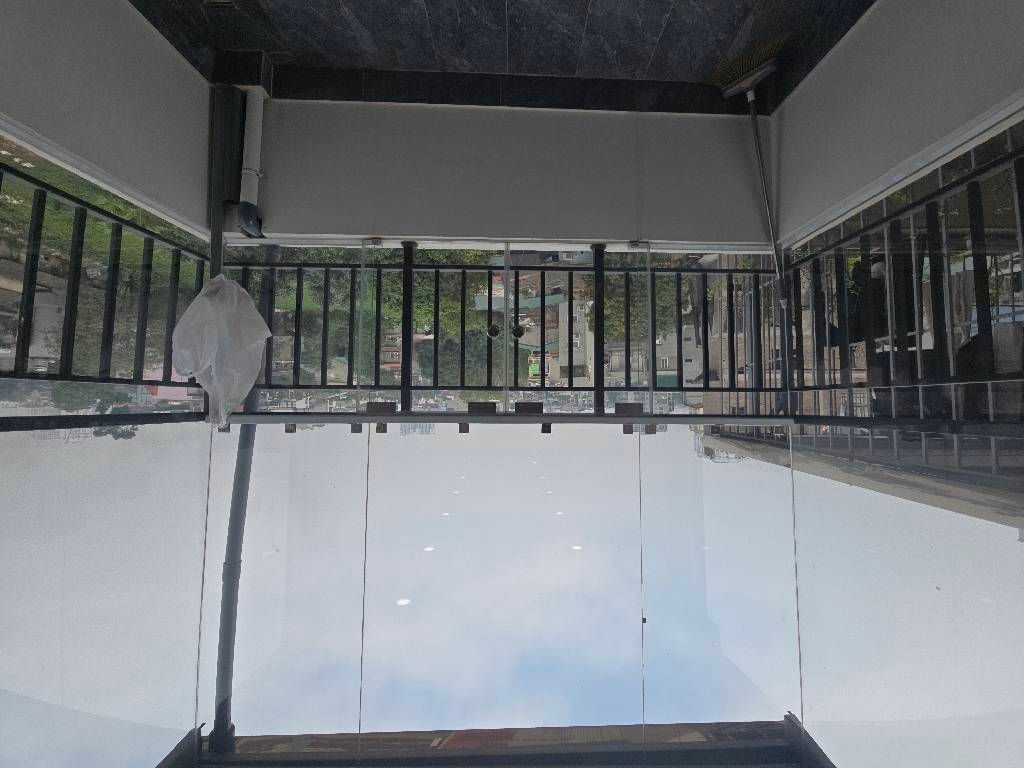 Bán nhà Dương Văn Bé - diện tích 45.6m2 6 tầng - Ô TÔ ĐỖ CỬA - giá 16 tỷ