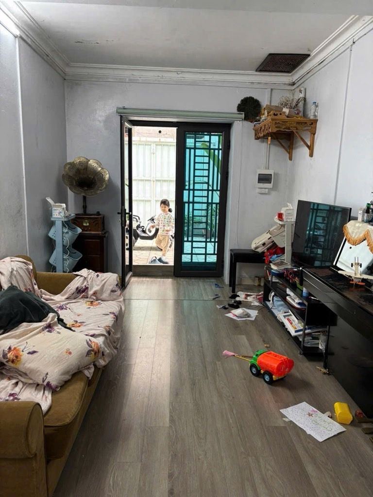 Bán nhà Mai Động - diện tích 200m2 1 tầng - ô tô vào nhà - giá 14,35 tỷ