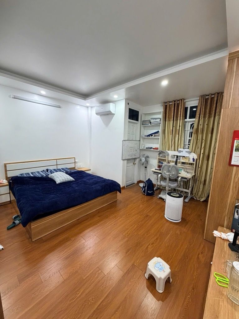 Bán nhà Nguyễn Ngọc Nại - diện tích 35m2 6 tầng - Mặt ngõ ô tô - giá 16,5 tỷ