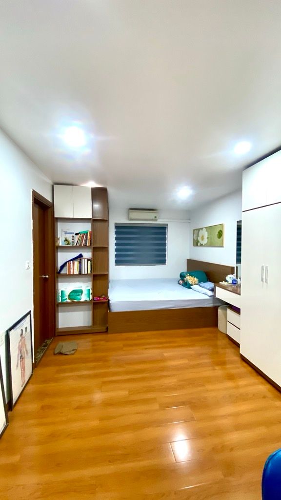 Bán nhà Hưng Thịnh - diện tích 104.3m2 1 tầng - Lô góc căn hộ chất lượng cao - giá 7,95 tỷ