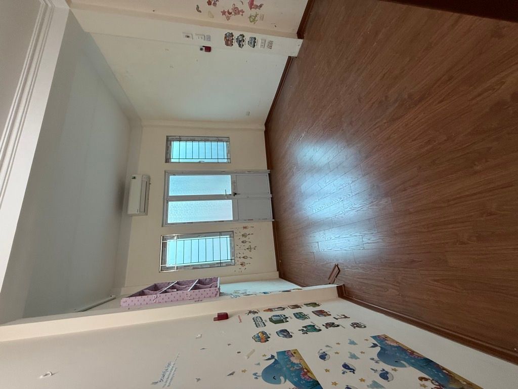 Bán nhà Tân Mai - diện tích 34m2 4 tầng - Cách 1 nhà mặt phố, ngõ nông, thông thoáng - giá 8,8 tỷ