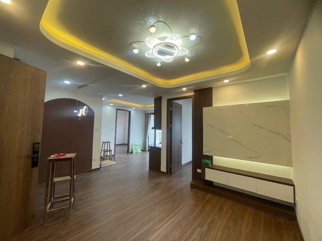 Bán nhà Định Công - diện tích 62m2 13 tầng - Lô góc, thoáng đẹp - giá 4,73 tỷ