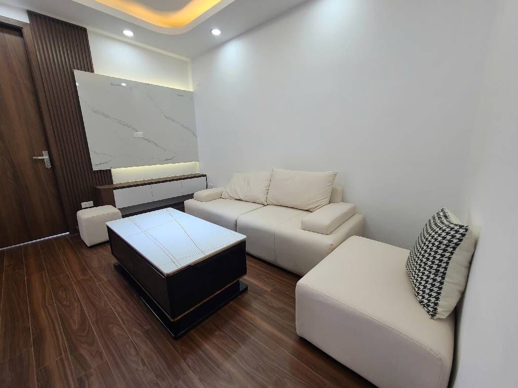 Bán nhà Định Công - diện tích 62m2 13 tầng - Lô góc, thoáng đẹp - giá 4,73 tỷ