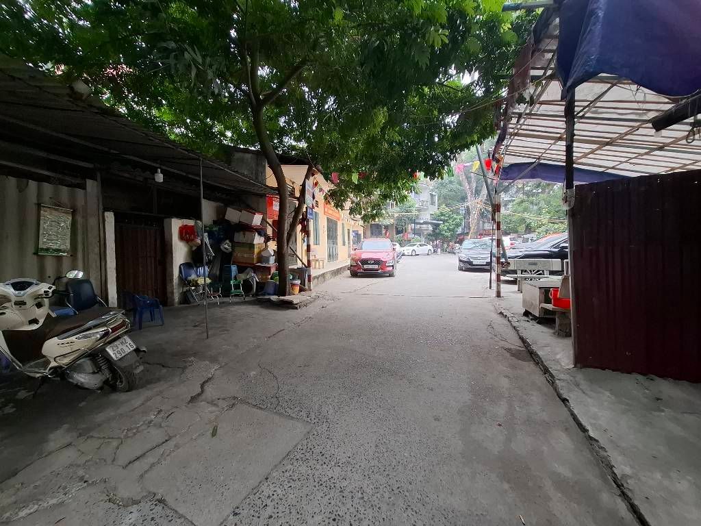 Bán nhà Lò Đúc - diện tích 49m2 3 tầng - Nhà dân xây, gần phố - giá 13,68 tỷ