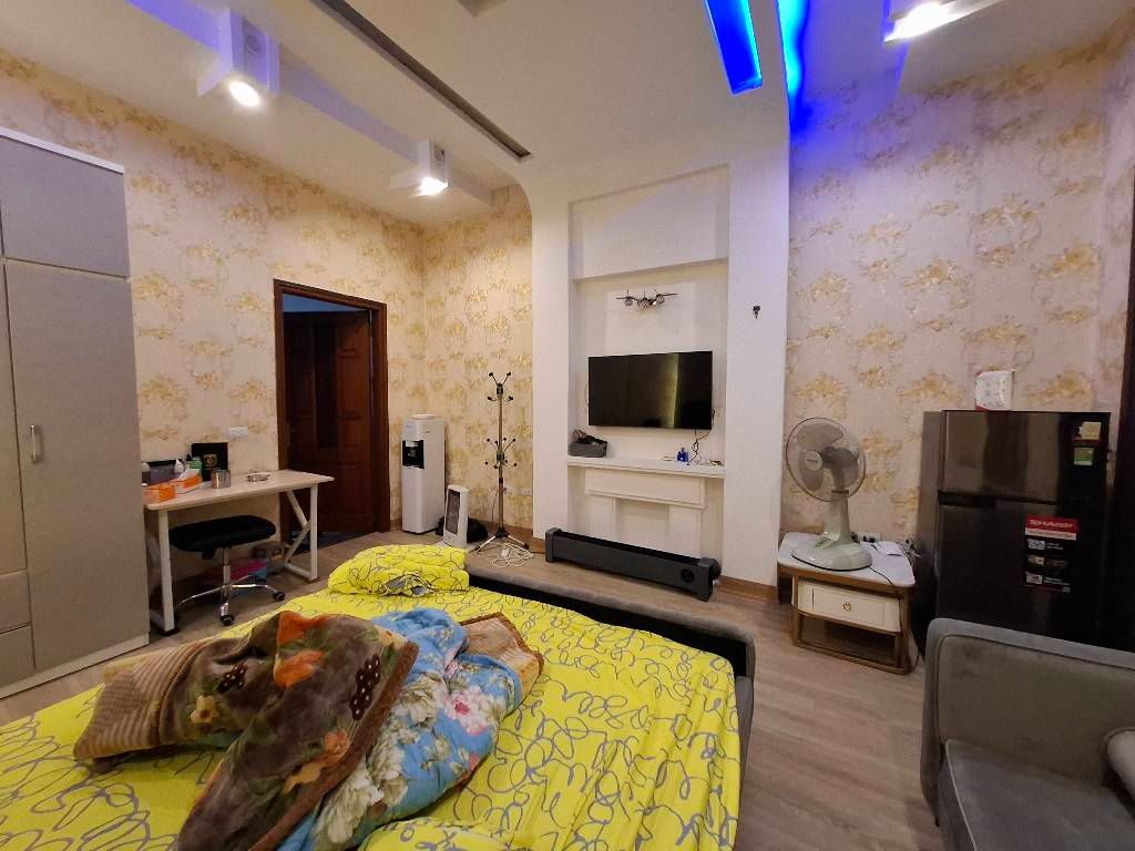 Bán nhà Lò Đúc - diện tích 49m2 3 tầng - Nhà dân xây, gần phố - giá 13,68 tỷ