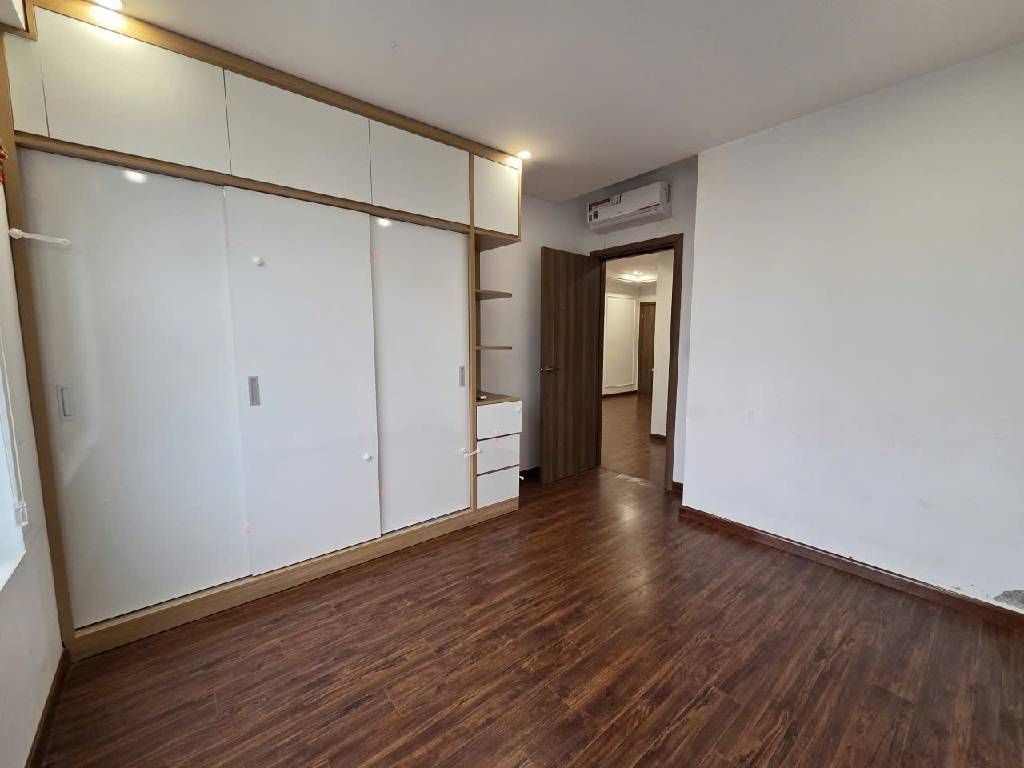 Bán nhà Định Công - diện tích 66.6m2 5 tầng - Căn hộ 2 ngủ 2 vệ sinh - giá 7,2 tỷ