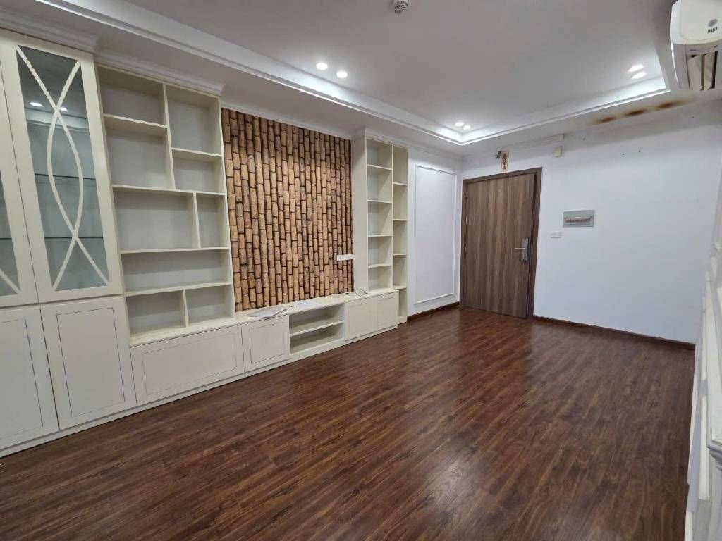 Bán nhà Định Công - diện tích 66.6m2 5 tầng - Căn hộ 2 ngủ 2 vệ sinh - giá 7,2 tỷ