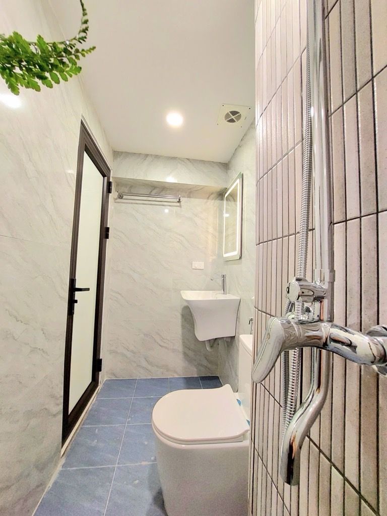 Bán nhà Bạch Mai - diện tích 24,4m2 1 tầng - vị trí VIP - giá 4,9 tỷ