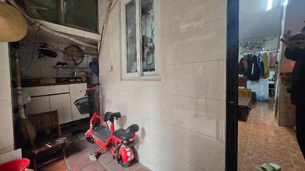 Bán nhà Nguyễn Chính - diện tích 34m2 2 tầng - gần ô tô - giá 3,4 tỷ